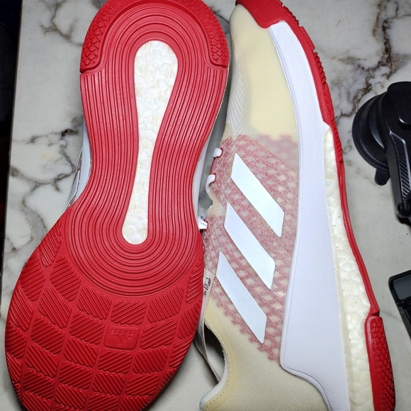 Adidas Women's Red and White Sneakers - Picture 4 of 5